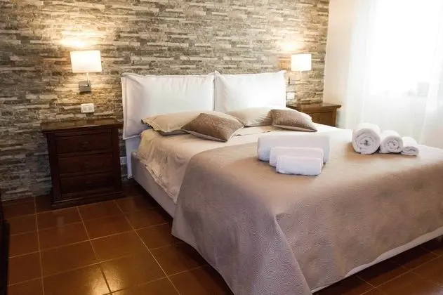 Ev, 2 Yatak Odası, Engellilere Uygun, Sigara İçilebilir