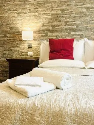 Ev, 2 Yatak Odası, Engellilere Uygun, Sigara İçilebilir