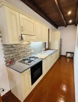 Ev, 2 Yatak Odası, Engellilere Uygun, Sigara İçilebilir