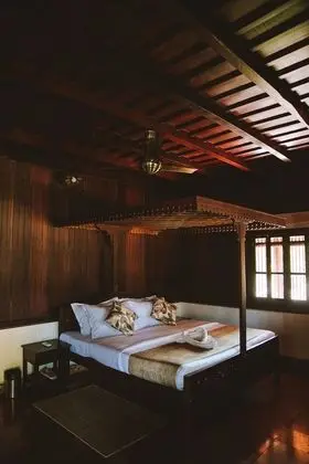 Superior Kır Evi