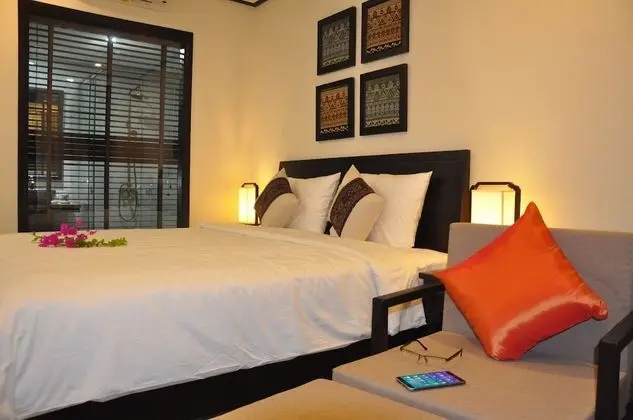 Deluxe Tek Büyük veya İki Ayrı Yataklı Oda, Balkon, Nehir Manzaralı