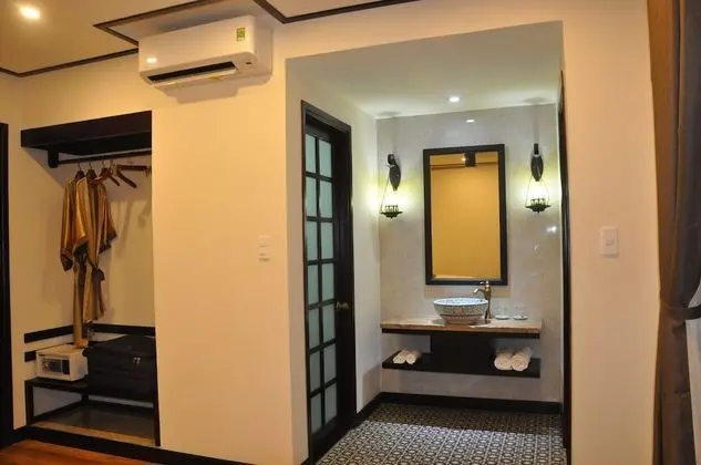 Süit, Balkon, Nehir Manzaralı