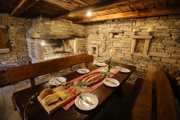 Villa, Sigara İçilebilir