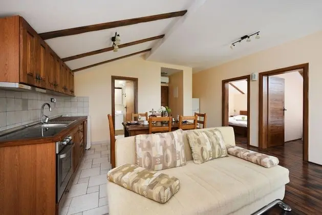 Villa, Sigara İçilebilir