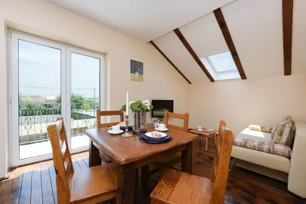 Villa, Sigara İçilebilir