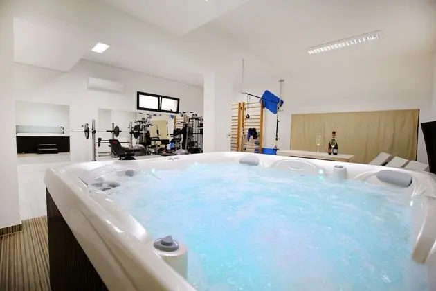 Villa, Sigara İçilebilir