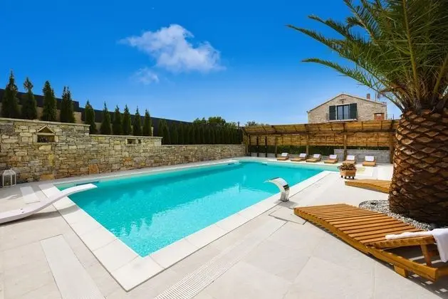 Villa, Sigara İçilebilir