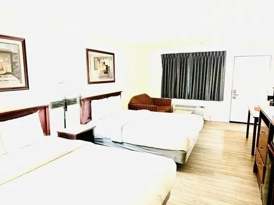 Basic Tek Büyük Yataklı Oda