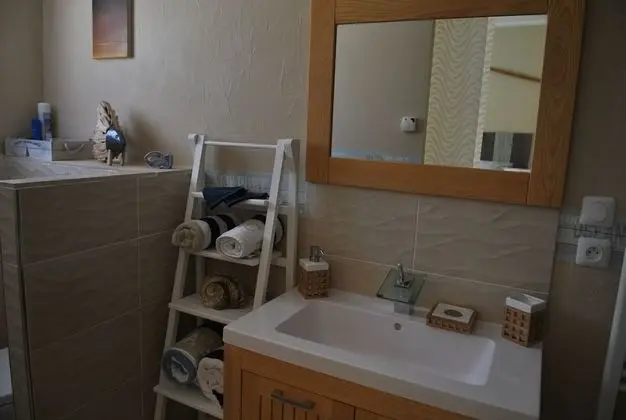 Tek Büyük Yataklı Oda (Bord de Mer)