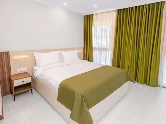 Deluxe Room with Sofa(Triple Room)