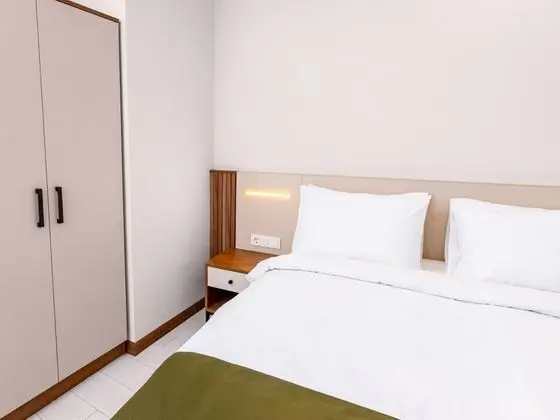 Deluxe Room with Sofa(Triple Room)