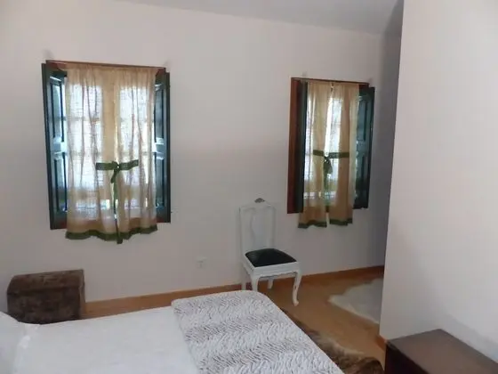 Traditional Kır Evi, 2 Yatak Odası, Kişiye Özel Havuzlu, Vadi Manzaralı
