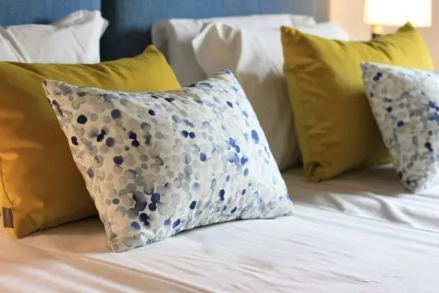 Exclusive Tek Büyük Yataklı Oda