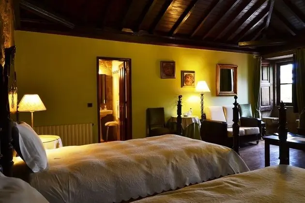 Tek Büyük veya İki Ayrı Yataklı Oda