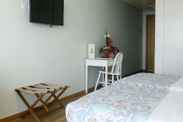Tek Büyük Yataklı Oda, Balkon, Deniz Manzaralı (Located in Penha de França Mar)