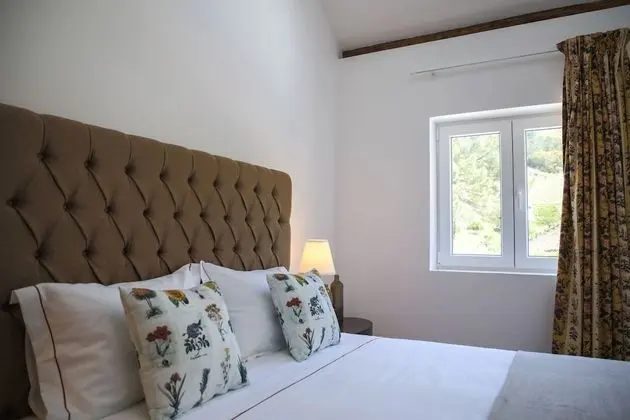 Pipos - Double Room , Balcony