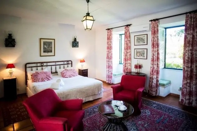 Classic Tek Büyük veya İki Ayrı Yataklı Oda