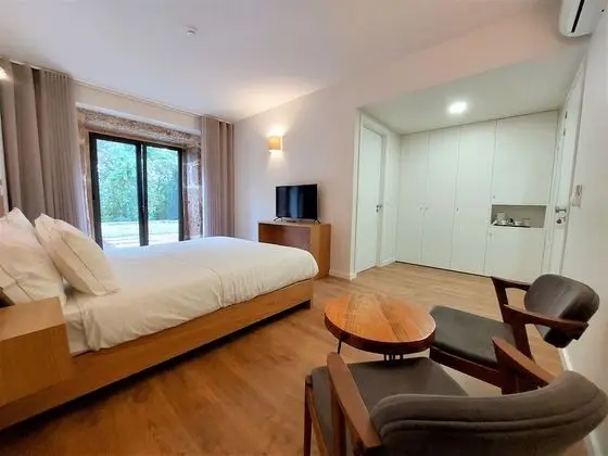 Comfort Tek Büyük Yataklı Oda, 1 Büyük (Queen) Boy Yatak, Teras, Bahçe Manzaralı