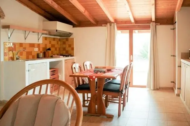 Apart Daire, 2 Yatak Odası, Teras, Bahçe Manzaralı