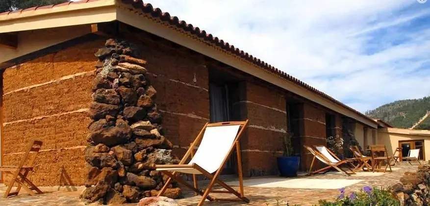 Tek Büyük Yataklı Oda, Teras, Bahçe Manzaralı (3 Guests)
