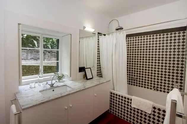 Standard Tek Kişilik Oda, Banyolu/Duşlu, Avlu Manzaralı