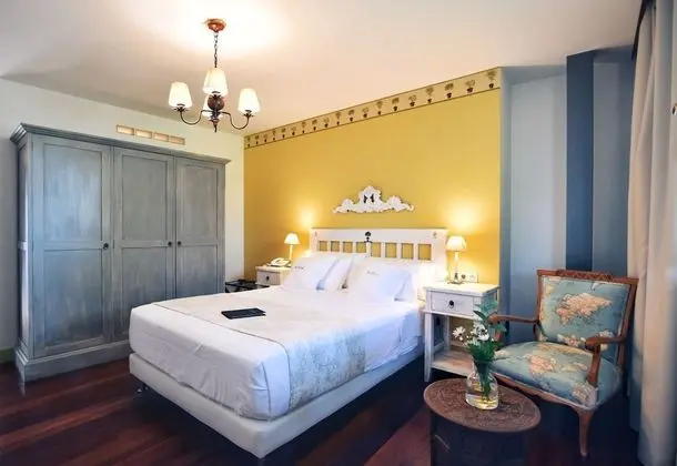 Superior Tek Büyük Yataklı Oda