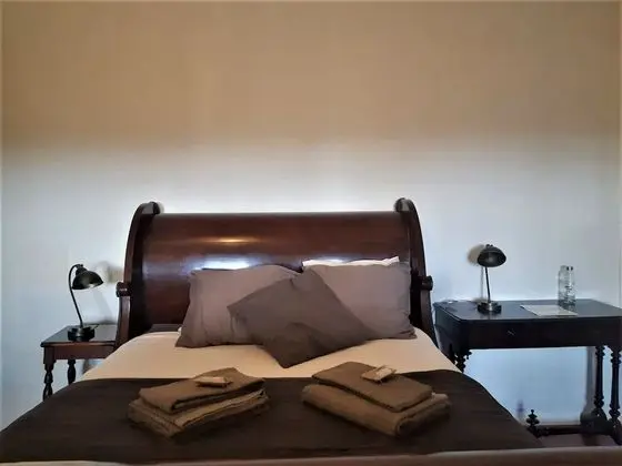 Classic Tek Büyük Yataklı Oda, 1 Çift Kişilik Yatak, Özel Banyo (2)