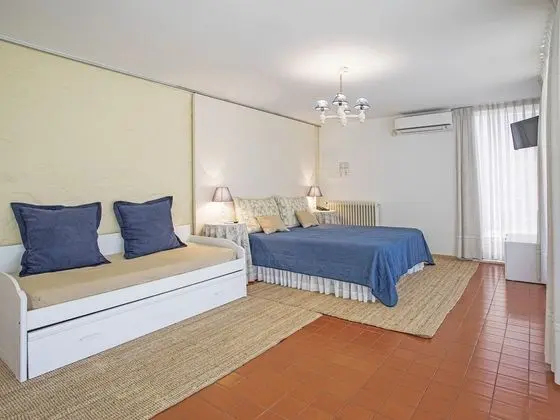 Stüdyo, Balkon, Havuz Manzaralı
