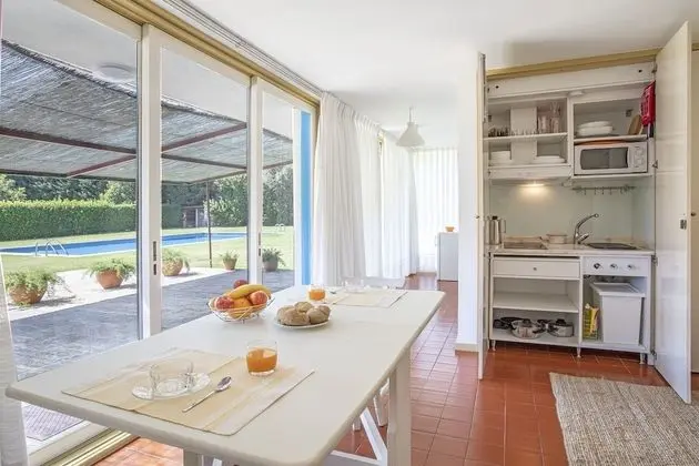 Stüdyo, Balkon, Havuz Manzaralı