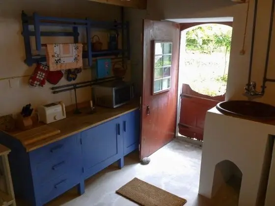 Traditional Apart Daire, Mutfak, Avlu (Casa Pequena)