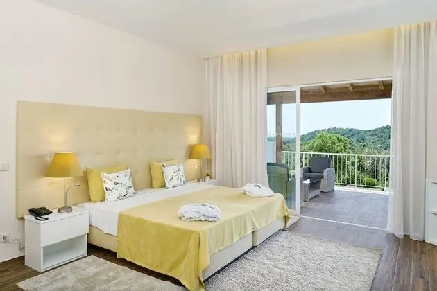 Deluxe Oda, Kısmi Deniz Manzarası
