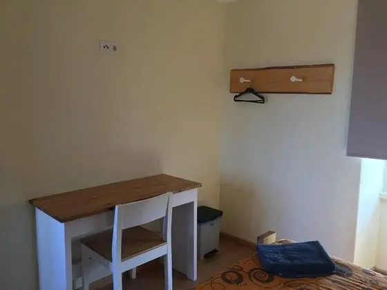 Tek Büyük Yataklı Oda, Ortak Banyo (Sheep)