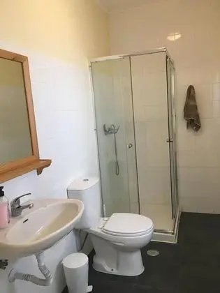 Tek Büyük Yataklı Oda, Ortak Banyo (Sheep)