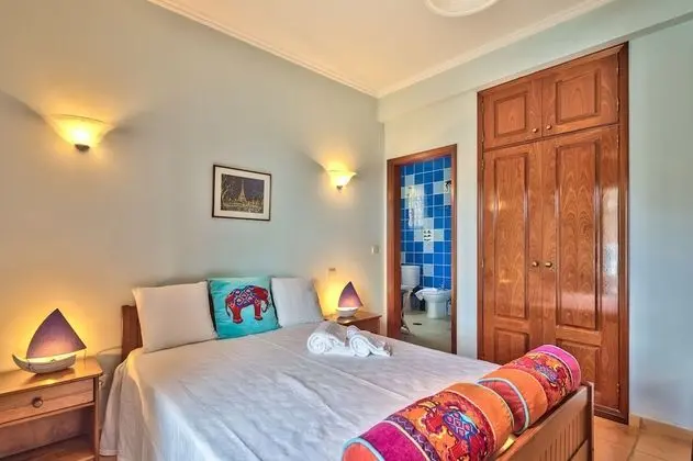 Villa, 5 Yatak Odası, Kişiye Özel Havuzlu, Deniz Manzaralı