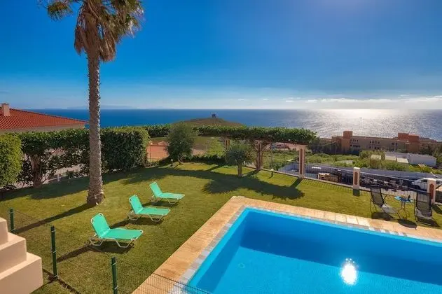 Villa, 5 Yatak Odası, Kişiye Özel Havuzlu, Deniz Manzaralı