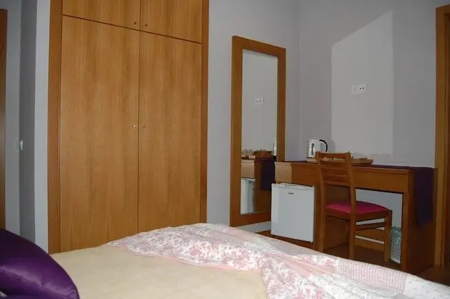 Tek Büyük Yataklı Oda
