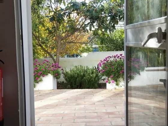 Studio Cottage, Terrace (Casa da Nêspera)