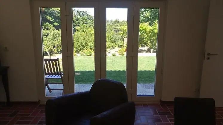 Apartment, 2 bedrooms, terrace, private garden