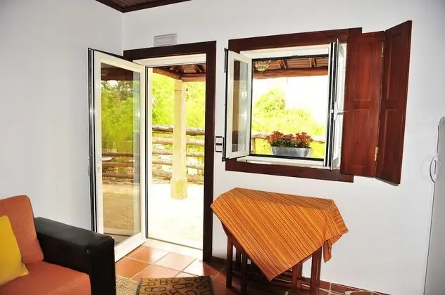 Apartment, 2 bedrooms, terrace, private garden