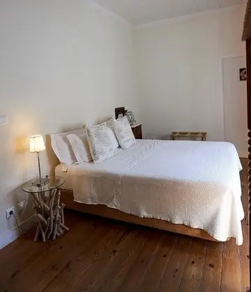 Manor House Apartment