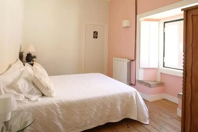 Manor House Apartment