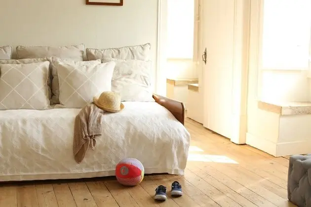 Manor House Apartment