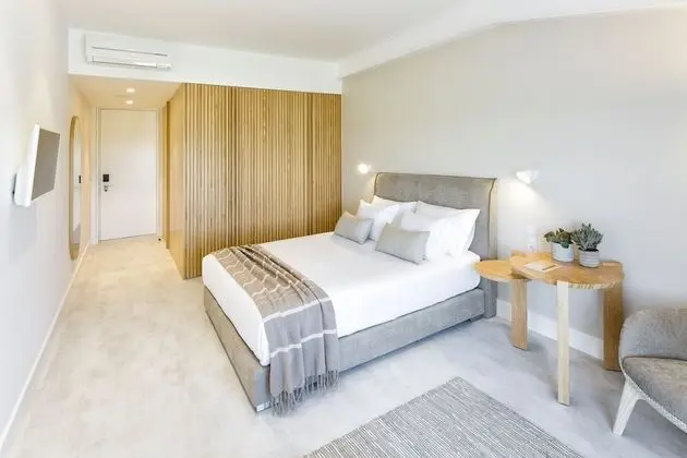 Deluxe Tek Büyük Yataklı Oda, Banyolu/Duşlu