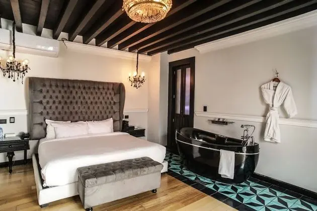 Standard Suite