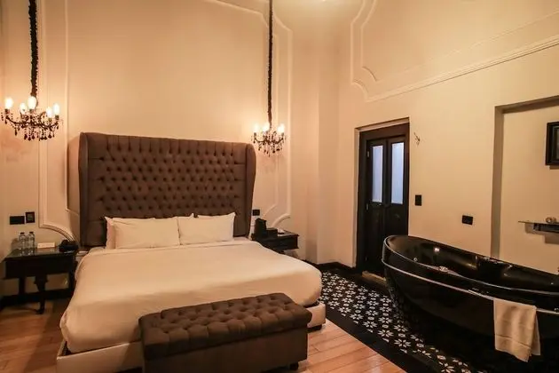 Standard Suite