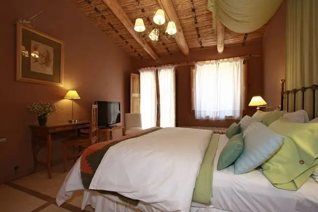 Tek Büyük Yataklı Oda