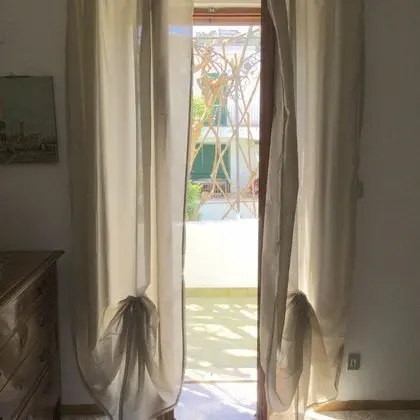 Tek Büyük Yataklı Oda, Balkon, Bahçe Manzaralı