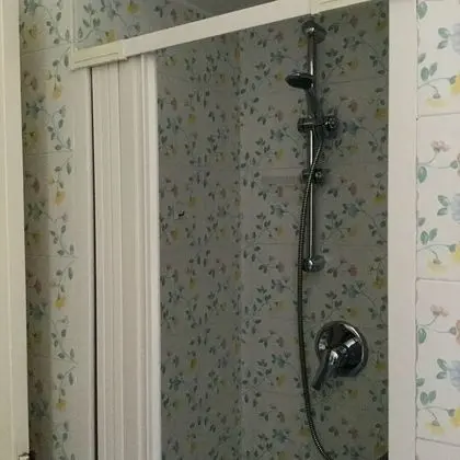 Tek Büyük Yataklı Oda, Balkon, Bahçe Manzaralı