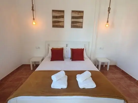 Ev, Özel Banyo, Havuz Manzaralı
