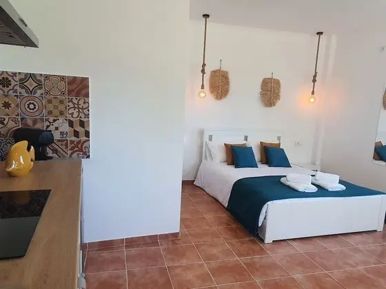 Ev, Özel Banyo, Havuz Manzaralı